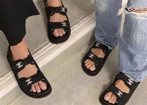 sandali bassi chanel 2021|Chanel sandals official site.